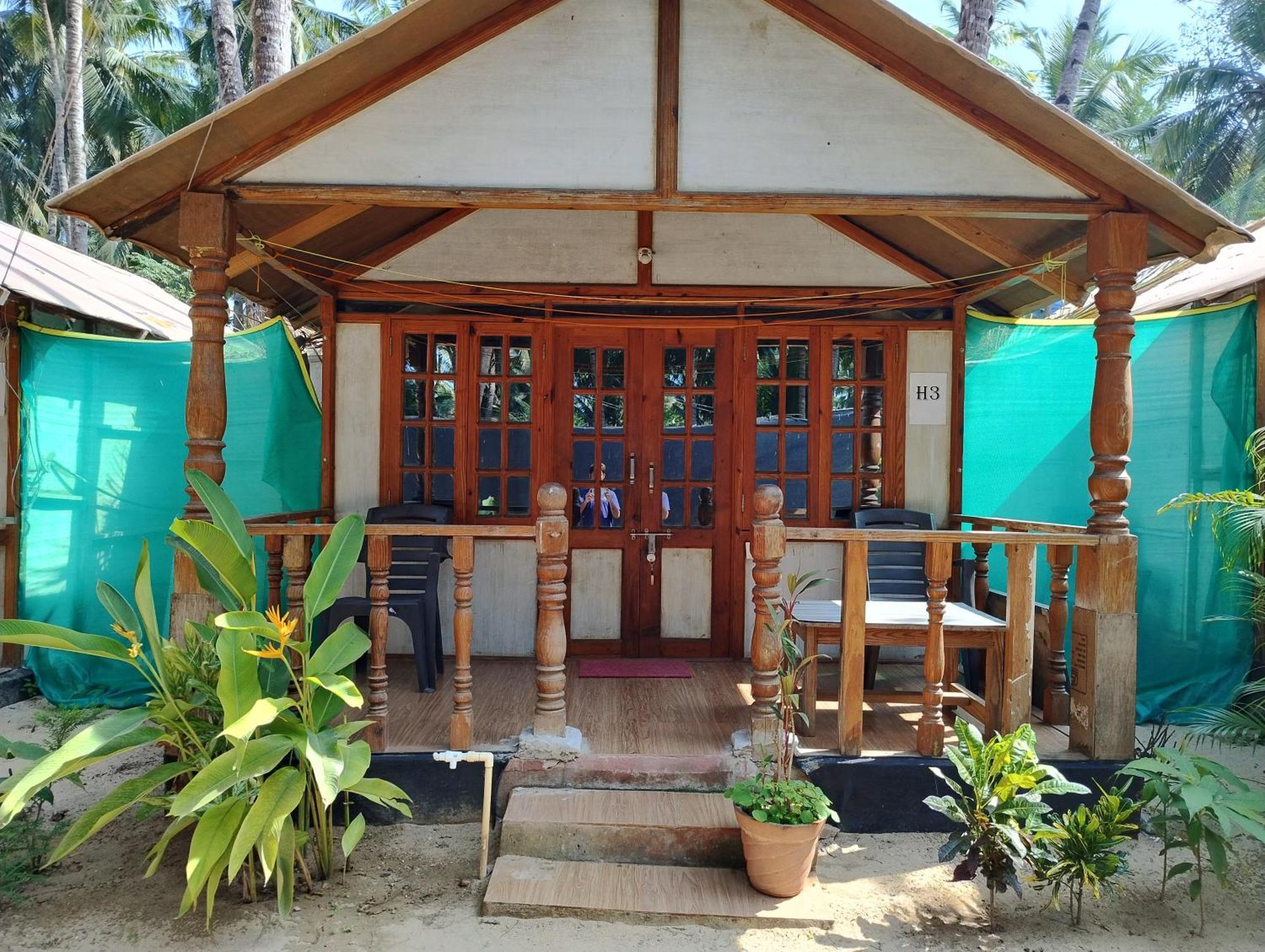 Tropical Bay Hostel Palolem Exterior foto