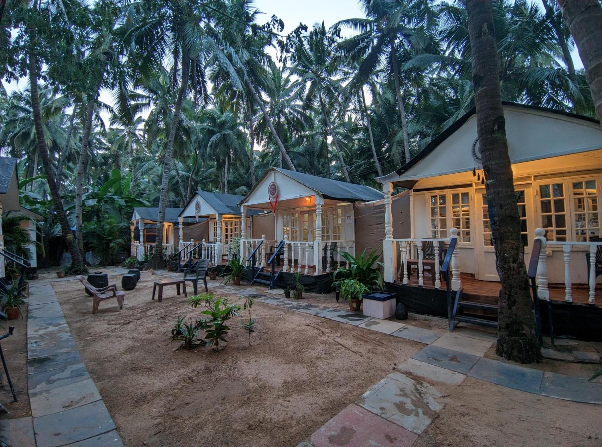 Tropical Bay Hostel Palolem Exterior foto
