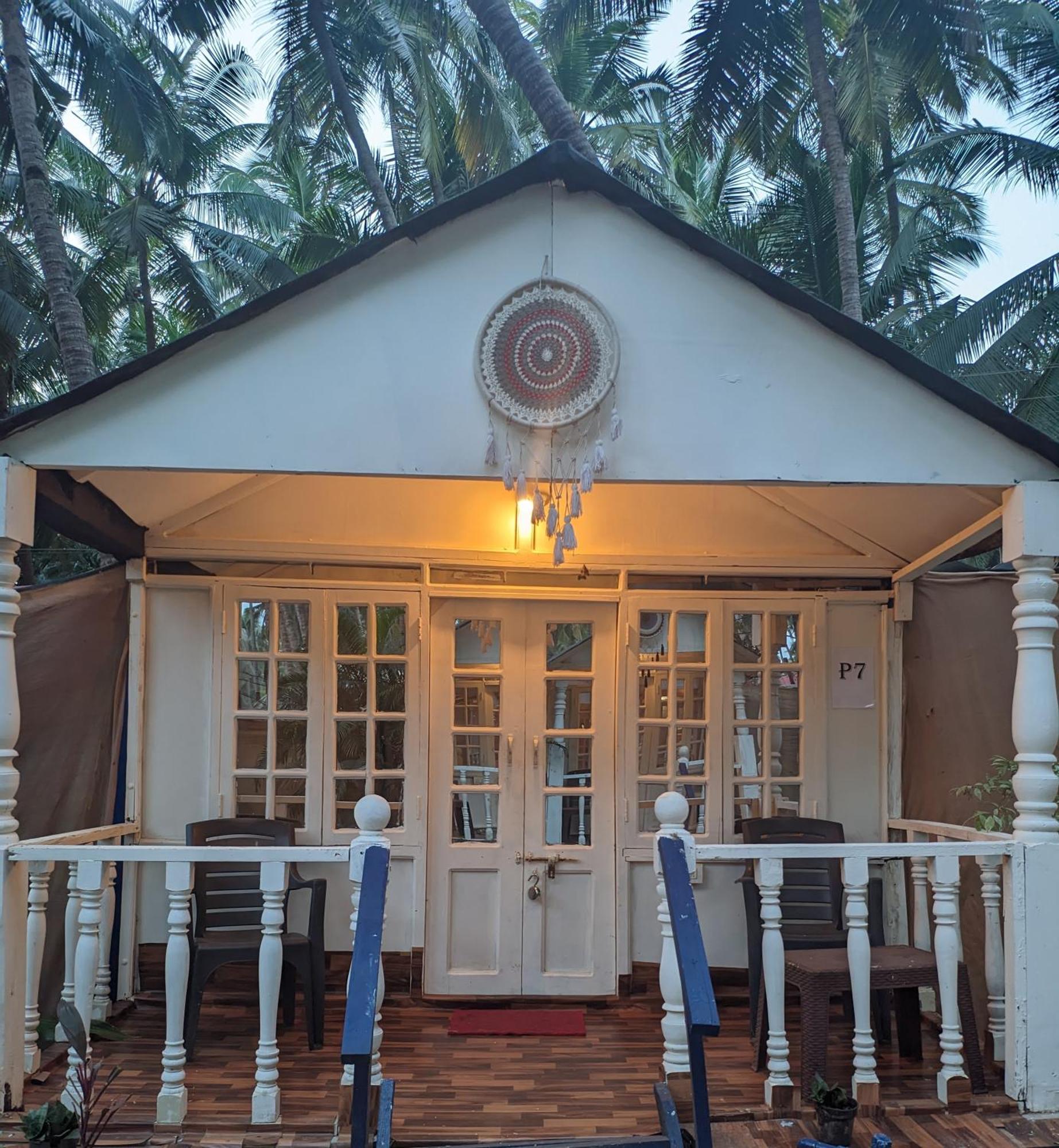 Tropical Bay Hostel Palolem Exterior foto