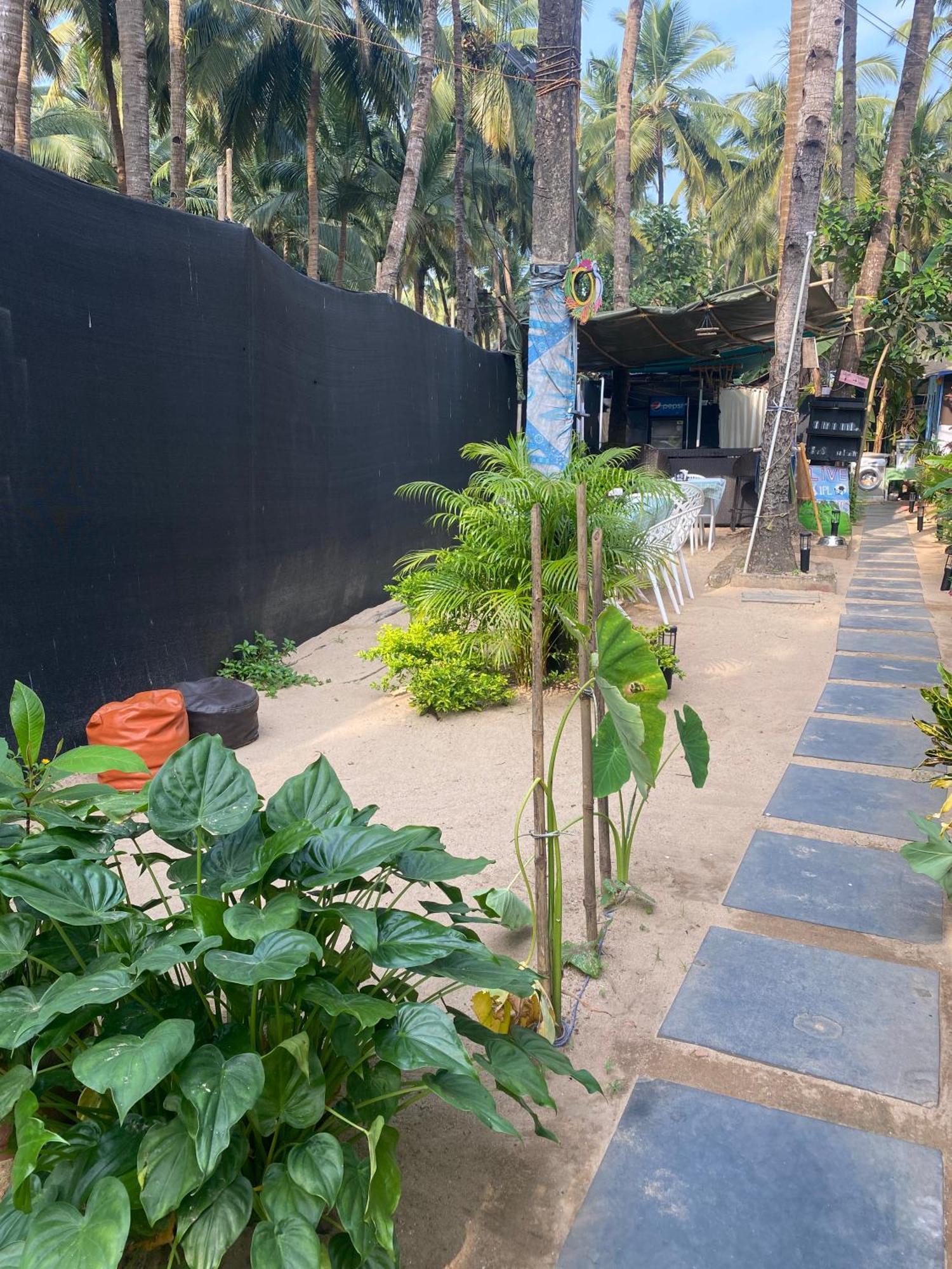 Tropical Bay Hostel Palolem Exterior foto